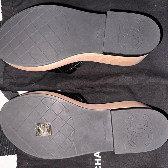Chanel leather wooden mules NIB - Picture 3 of 5